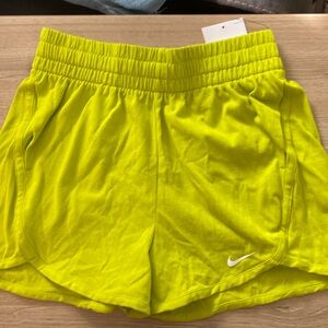 Net Nike medium kids shorts